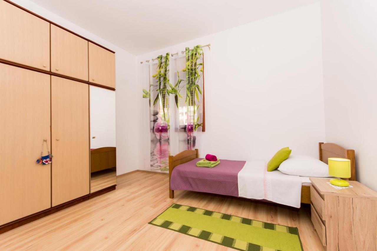 טרוגיר Apartmani Mila A1 & A2 & 3 מראה חיצוני תמונה