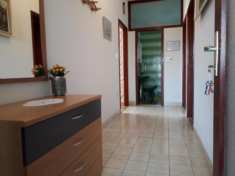 טרוגיר Apartmani Mila A1 & A2 & 3 מראה חיצוני תמונה