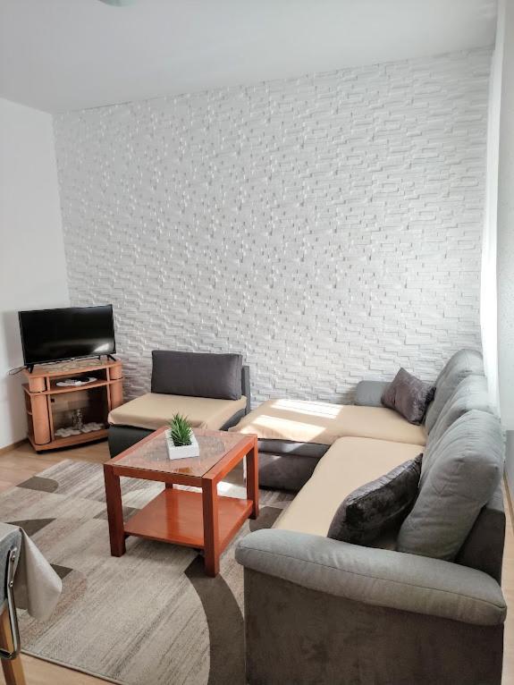 טרוגיר Apartmani Mila A1 & A2 & 3 מראה חיצוני תמונה